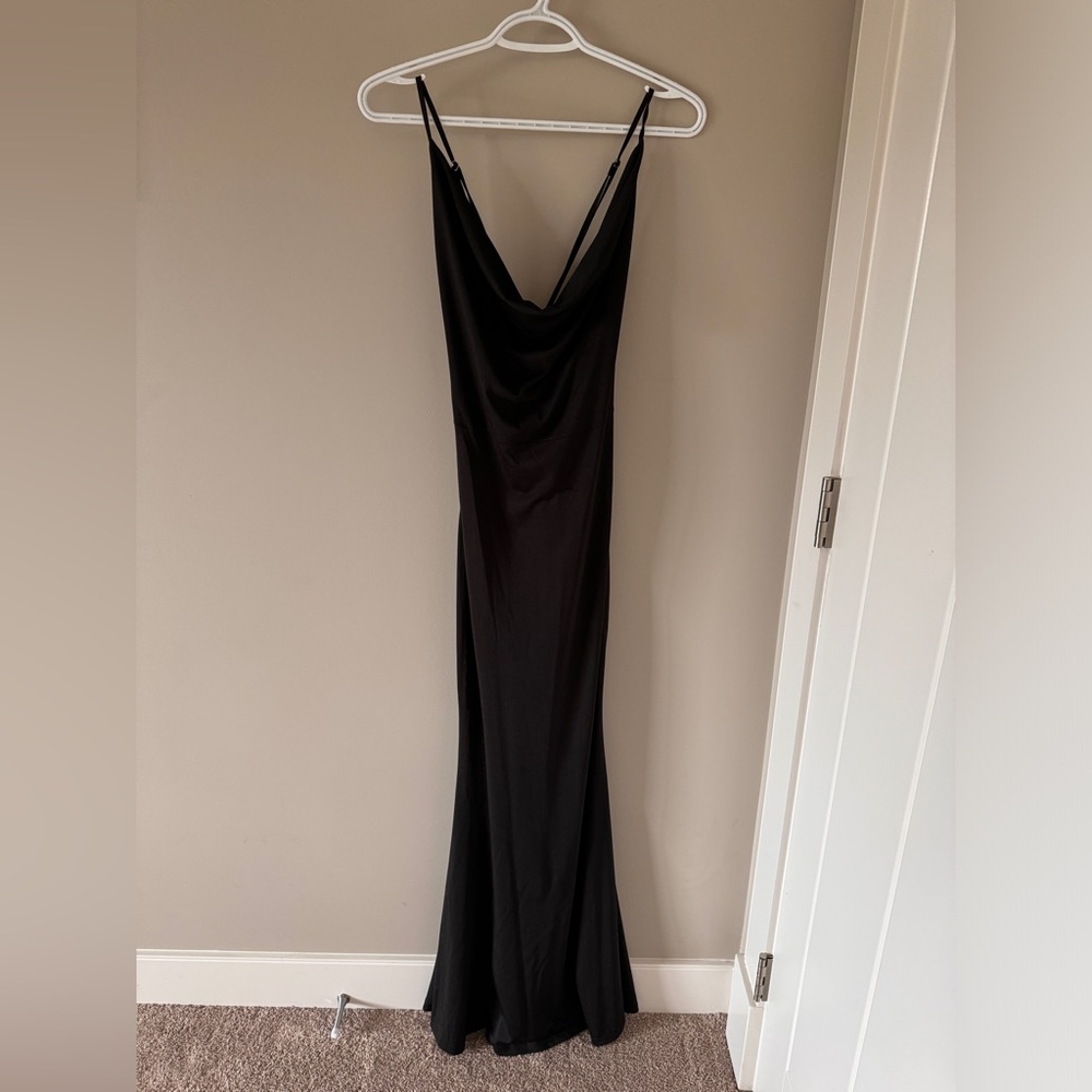 Black cocktail form-fitting mermaid style dress with cowl neck sized US M.